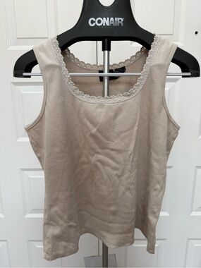 New York & Company Taupe Lace-Trim Ribbed Tank